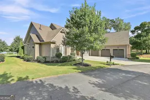 402 Vanderbilt Pkwy, Newnan, GA 30265 - Photo 4