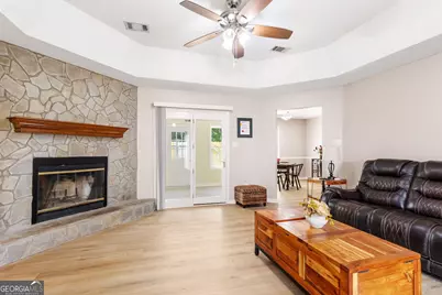 219 Williams Dr, Bonaire, GA 31005 - Photo 8