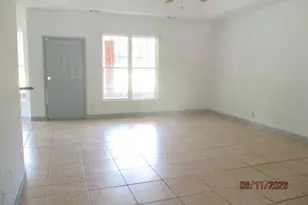 43 Razorback Rd, Hinesville, GA 31313 - Photo 2