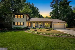 747 Starlight Ct, Atlanta, GA 30342 - Photo 1