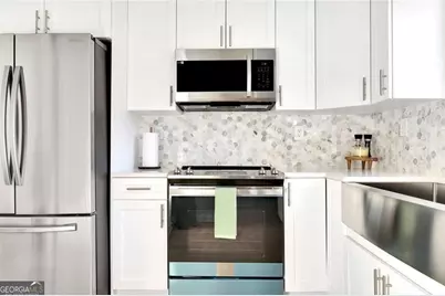 56 Holly Road, Atlanta, GA 30314 - Photo 20