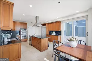 2881 Peachtree Rd NE, Atlanta, GA 30305 - Photo 18
