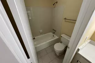 5528 Mountain Springs Cir, Stone Mountain, GA 30088 - Photo 6