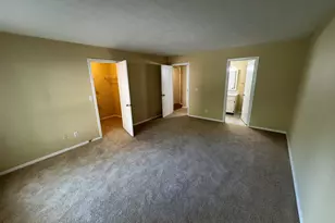 5528 Mountain Springs Cir, Stone Mountain, GA 30088 - Photo 12