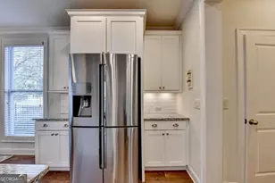 5260 Cresslyn Rdg, Johns Creek, GA 30005 - Photo 8