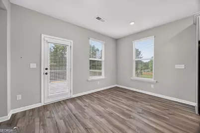 161 Donovan Avenue, Locust Grove, GA 30248 - Photo 8