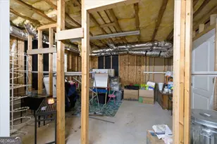 303 Vantage Dr, Jefferson, GA 30549 - Photo 42