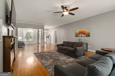 303 Vantage Drive, Jefferson, GA 30549 - Photo 8