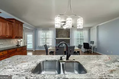 303 Vantage Drive, Jefferson, GA 30549 - Photo 14