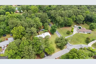 301 Briarwood Drive, Calhoun, GA 30701 - Photo 28