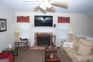 1901 Oakbluff Dr, Austell, GA 30106 - Photo 6