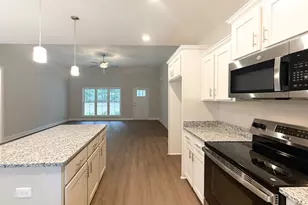 375 Canoochee Dr, Claxton, GA 30417 - Photo 10