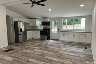 111 Dogwood Cir, Jackson, GA 30233 - Photo 4