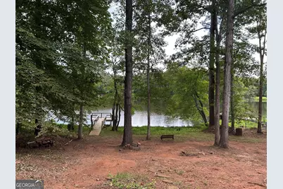 111 Dogwood Circle, Jackson, GA 30233 - Photo 2