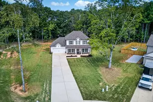 261 Breckens Wy, Statham, GA 30666 - Photo 2