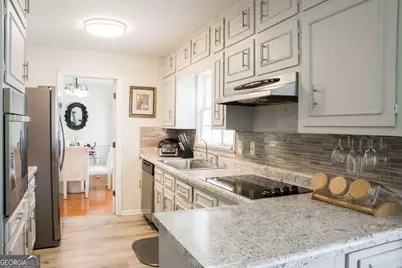 4668 Bexley Drive, Stone Mountain, GA 30083 - Photo 16