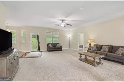 1024 Yorkshire Drive, Griffin, GA 30223 - Photo 8
