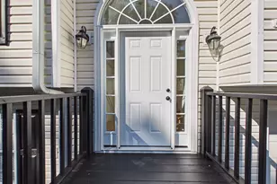 75 Lauren Overlook, Newnan, GA 30263 - Photo 2