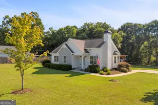 216 Yancey Rd, Arnoldsville, GA 30619 - Photo 2