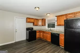 1596 Plover Rd, Jonesboro, GA 30238 - Photo 10