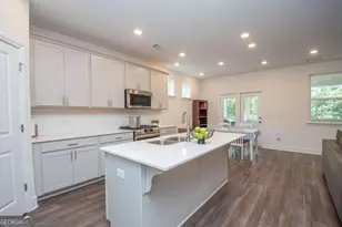 54 Airmont Dr, Sharpsburg, GA 30277 - Photo 8
