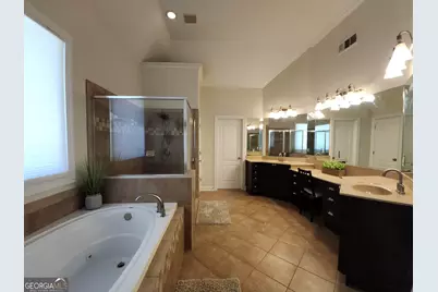 2213 Hollowbrooke Court NW, Acworth, GA 30101 - Photo 18
