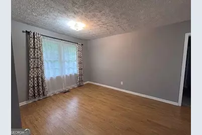 121 E Richardson Street, Oxford, GA 30054 - Photo 12