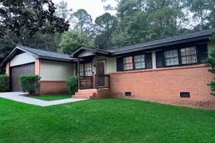 121 E Richardson St, Oxford, GA 30054 - Photo 1