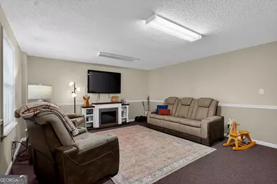 227 Ashford Circle, Lagrange, GA 30240 - Photo 36