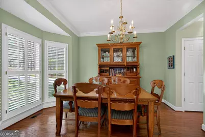 227 Ashford Circle, Lagrange, GA 30240 - Photo 10