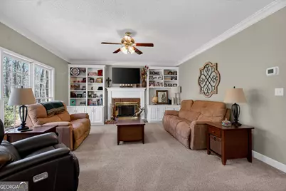 227 Ashford Circle, Lagrange, GA 30240 - Photo 12