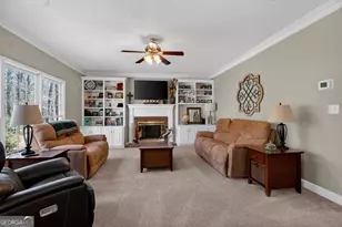 227 Ashford Cir, Lagrange, GA 30240 - Photo 12