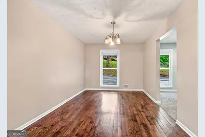 2324 Sussex Court, Snellville, GA 30078 - Photo 18