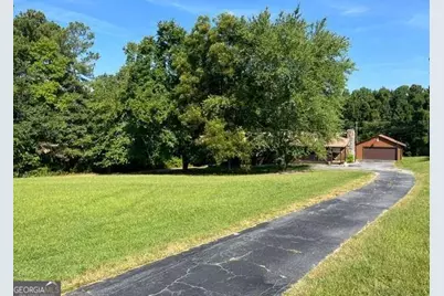 3707 Thompson Mill Road, Buford, GA 30519 - Photo 2