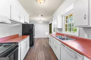 411 Magnolia St, Fort Valley, GA 31030 - Photo 10