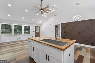 2783 Ben Hill Rd, East Point, GA 30344 - Photo 8