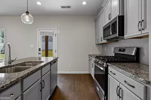 139 Ashton Pl, Newnan, GA 30265 - Photo 16