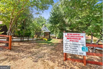 302 Normandy Trail, Lavonia, GA 30553 - Photo 24