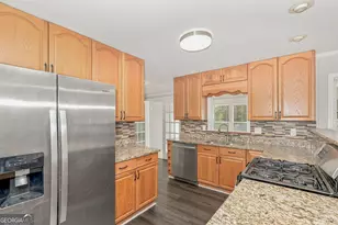 85 North Dr, Hampton, GA 30228 - Photo 6