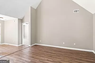 6258 Lakeview Court, Rex, GA 30273 - Photo 4