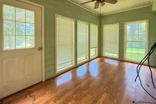 4925 Union Church Rd, Flowery Branch, GA 30542 - Photo 6