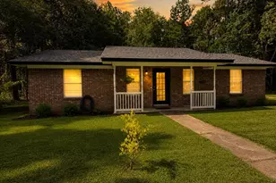 99 W Magnolia Ave, Kingsland, GA 31548 - Photo 1