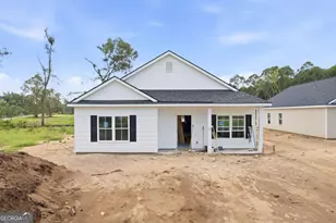 15 Ransom Dr, Darien, GA 31305 - Photo 1