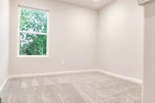 5440 Biltmore Dr, Atlanta, GA 30349 - Photo 20