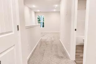 5440 Biltmore Dr, Atlanta, GA 30349 - Photo 18