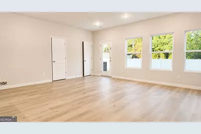 5440 Biltmore Drive, Atlanta, GA 30349 - Photo 8