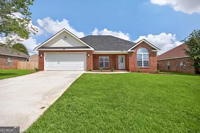 402 Sugarloaf Parkway, Perry, GA 31069 - Photo 2
