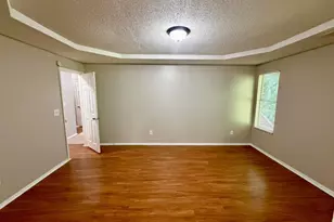 1617 Picadilly Ct NE, Conyers, GA 30013 - Photo 6