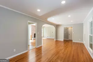 80 Pinehurst Ln, Marietta, GA 30068 - Photo 8