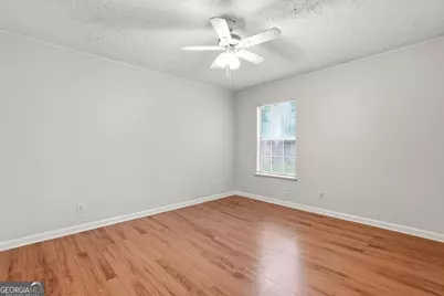 2 E White Hawthorne Drive, Savannah, GA 31419 - Photo 18